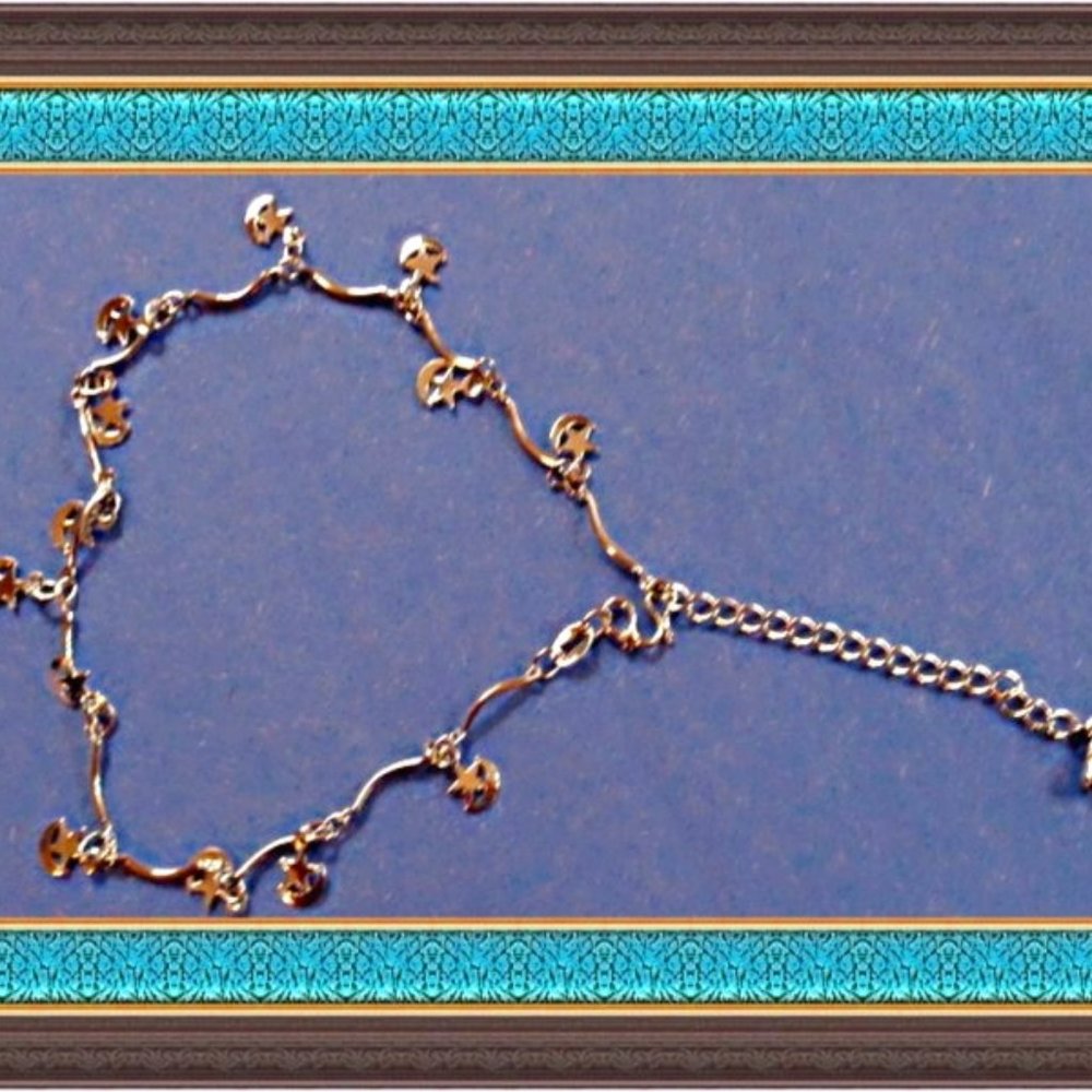 18KRP Moon/Star Design Anklet